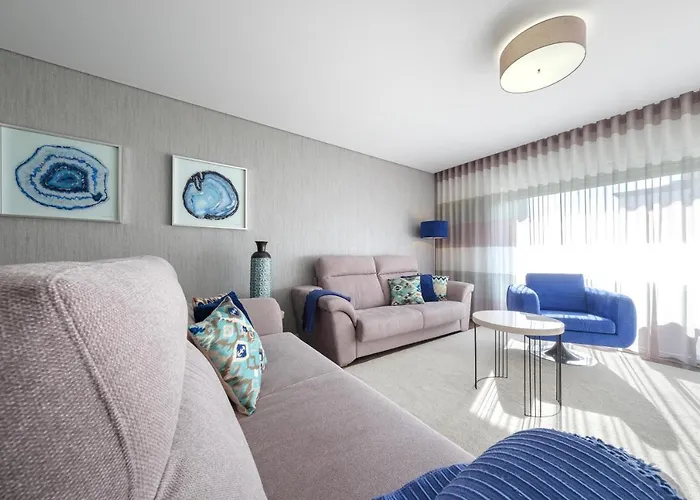 Apartman Alto Nogueiras House