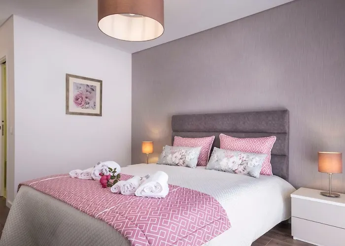 Alto Nogueiras House